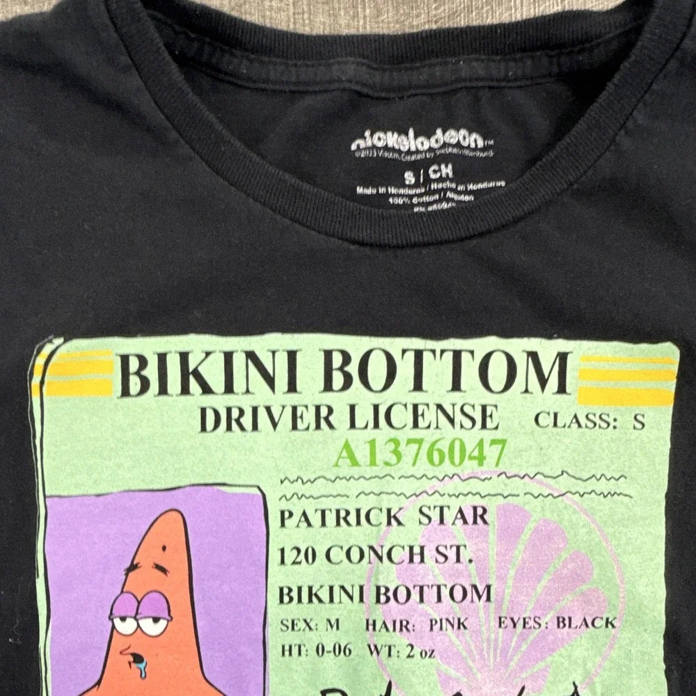 VINTAGE Nickelodeon Patrick Bikini Bottom Drivers License T Shirt